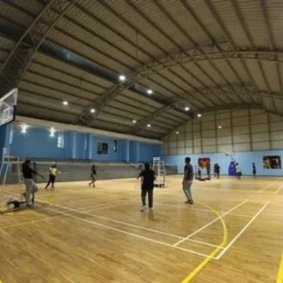 BASKETBALL