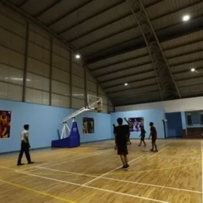 BASKETBALL