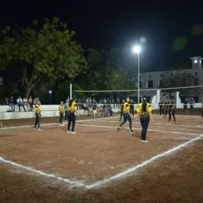 VOLLEYBALL