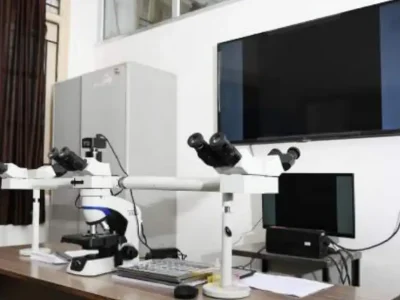 PENTA HEAD MICROSCOPE